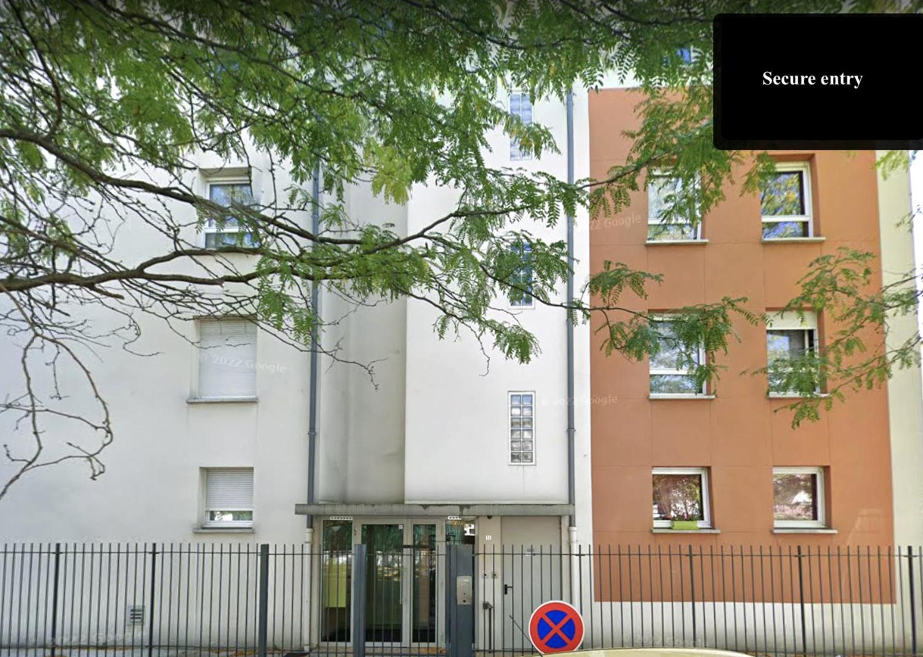 Snowqueen Hotel Apartment Paris-Disney Chelles  Exterior photo